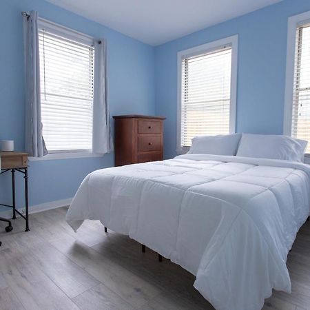 Central & Comfortable Home Walk To The Beach! Jacksonville Beach Eksteriør billede