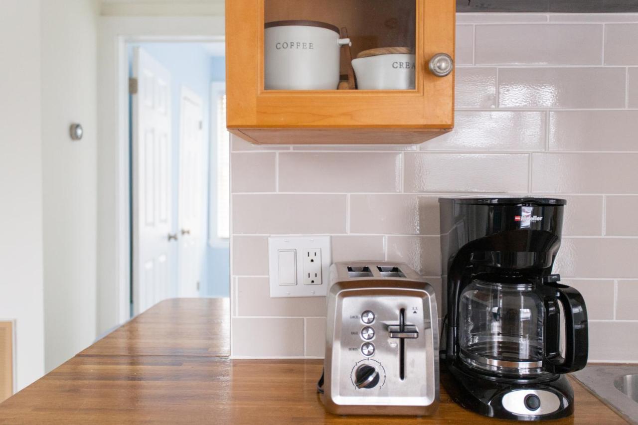 Central & Comfortable Home Walk To The Beach! Jacksonville Beach Eksteriør billede