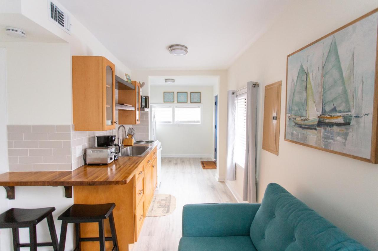 Central & Comfortable Home Walk To The Beach! Jacksonville Beach Eksteriør billede