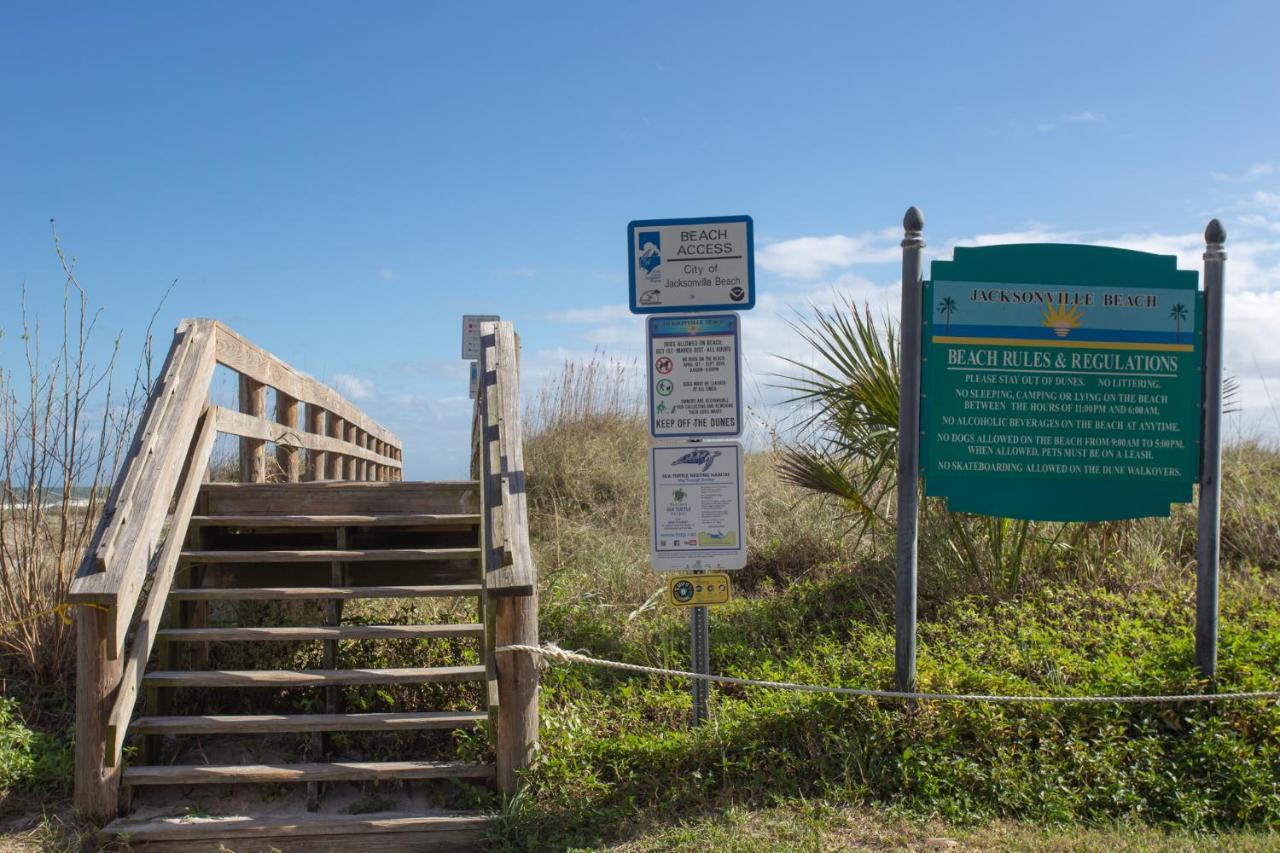 Central & Comfortable Home Walk To The Beach! Jacksonville Beach Eksteriør billede